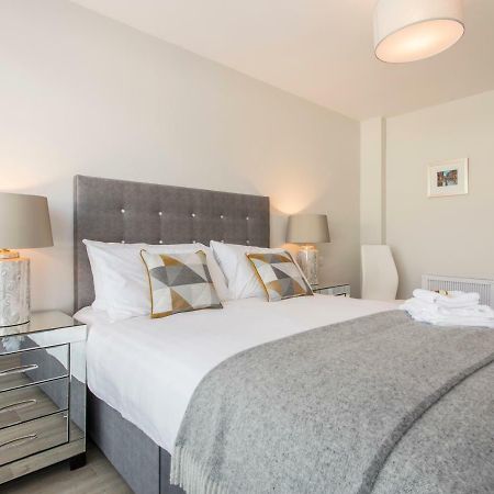 The Smithfield Penthouse Suite Dublin Exterior photo