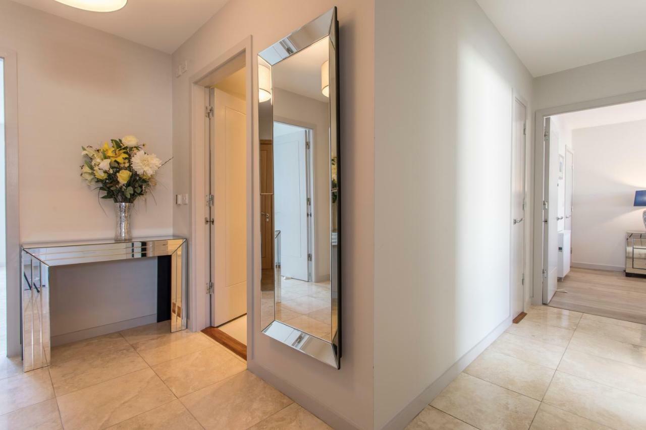 The Smithfield Penthouse Suite Dublin Exterior photo