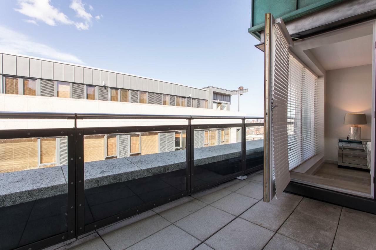 The Smithfield Penthouse Suite Dublin Exterior photo